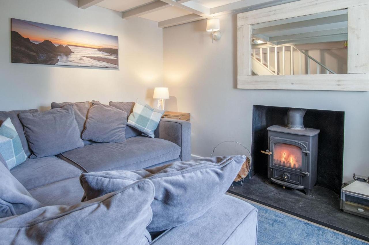 Dollars Cottage - 4 Bedroom Cottage - Llangynydd Exterior foto