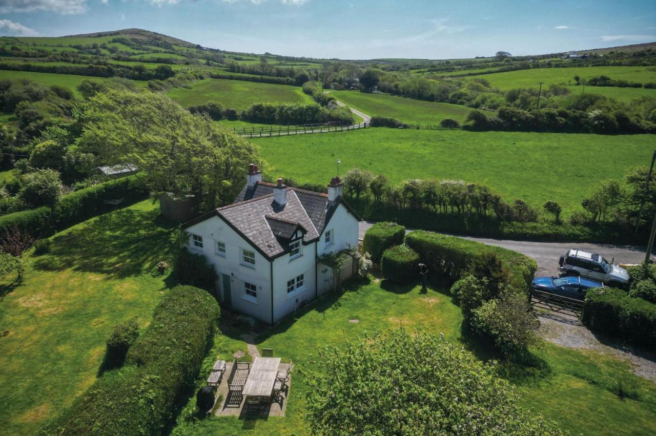 Dollars Cottage - 4 Bedroom Cottage - Llangynydd Exterior foto