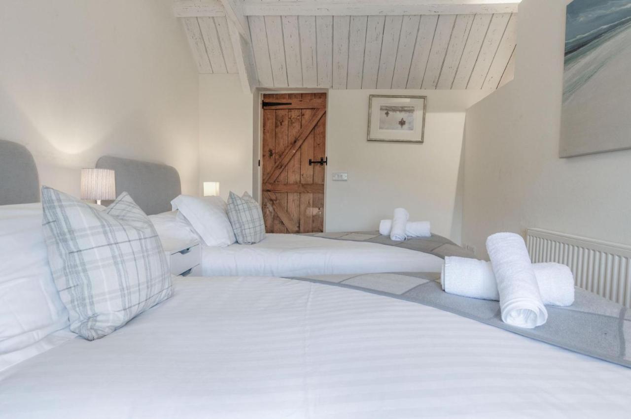 Dollars Cottage - 4 Bedroom Cottage - Llangynydd Exterior foto